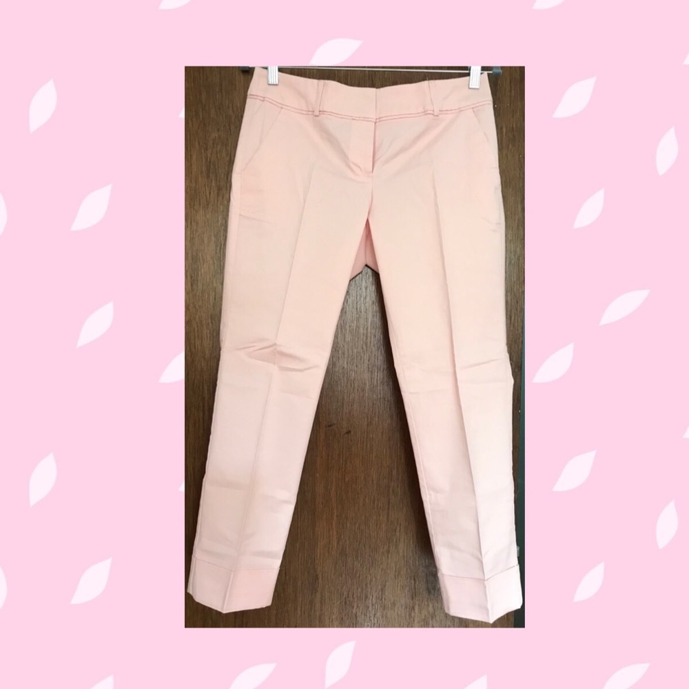 7th Avenue By New York & Co. Capris.